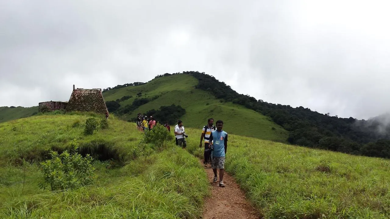 Paithal Mount Resort Paithalmala Bed & Breakfast